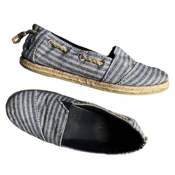 Nautica Rudder Blue Striped Canvas Slip-On Espadrille Flats Women's Size 6 Shoes - Picture 8 of 9